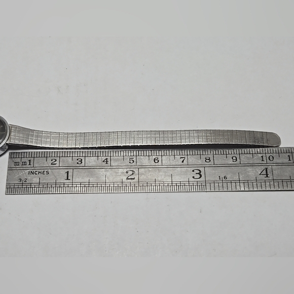 1974 Vintage Womens Timex Chrome Plated 17 Jewels Manual Wind Watch Petite Runs - Picture 8 of 10